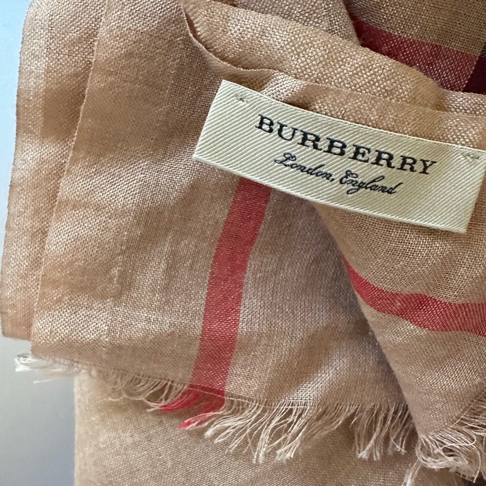 Burberry lightweight check silk scarf. New without tag. - Picture 4 of 5
